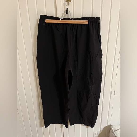 Lululemon size 14 women’s wide leg pants - Picture 2 of 7